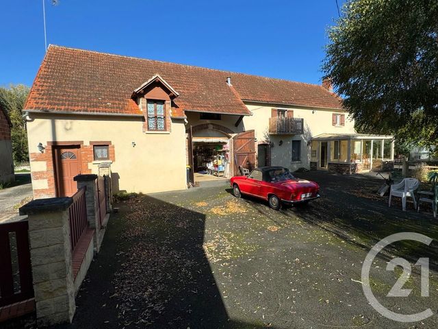 maison à vendre - 10 pièces - 293.0 m2 - BOULLERET - 18 - CENTRE - Century 21 Agence Ducreux