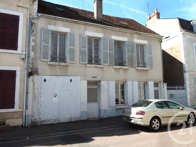 maison à vendre - 10 pièces - 160.0 m2 - COSNE COURS SUR LOIRE - 58 - BOURGOGNE - Century 21 Agence Ducreux